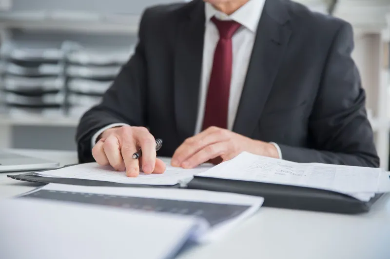 The Hidden Cost of Company Loyalty: How Staying Put May Be Draining Your Lifetime Finance Earnings